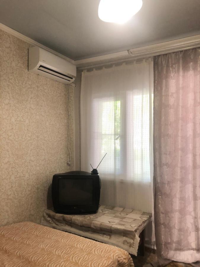 Hôtel Гостевой Дом «Лиза» à Gagra Extérieur photo