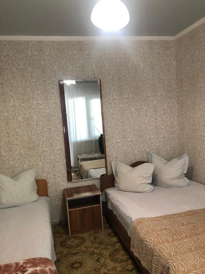 Hôtel Гостевой Дом «Лиза» à Gagra Extérieur photo